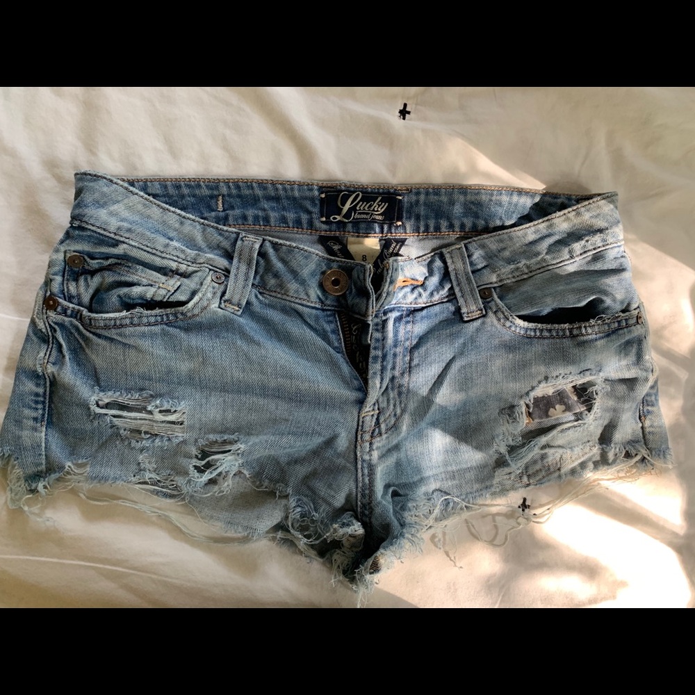 LUCKY BRAND JEANS CUT OFF SHORTS